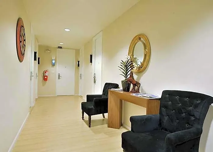 Icheck Sukhumvit 1 Hotel 4*
