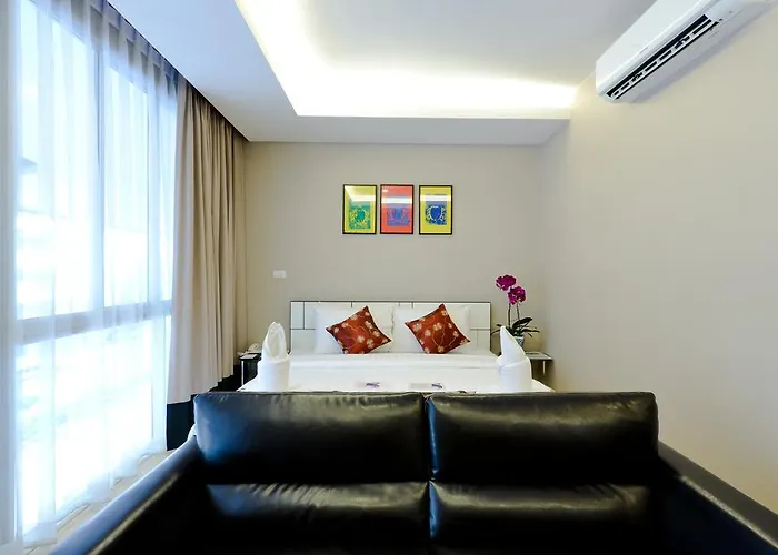 Icheck Sukhumvit 1 Hotel 4*