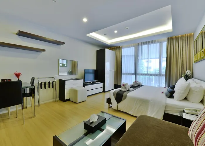 Hotel Icheck Sukhumvit 1 4*